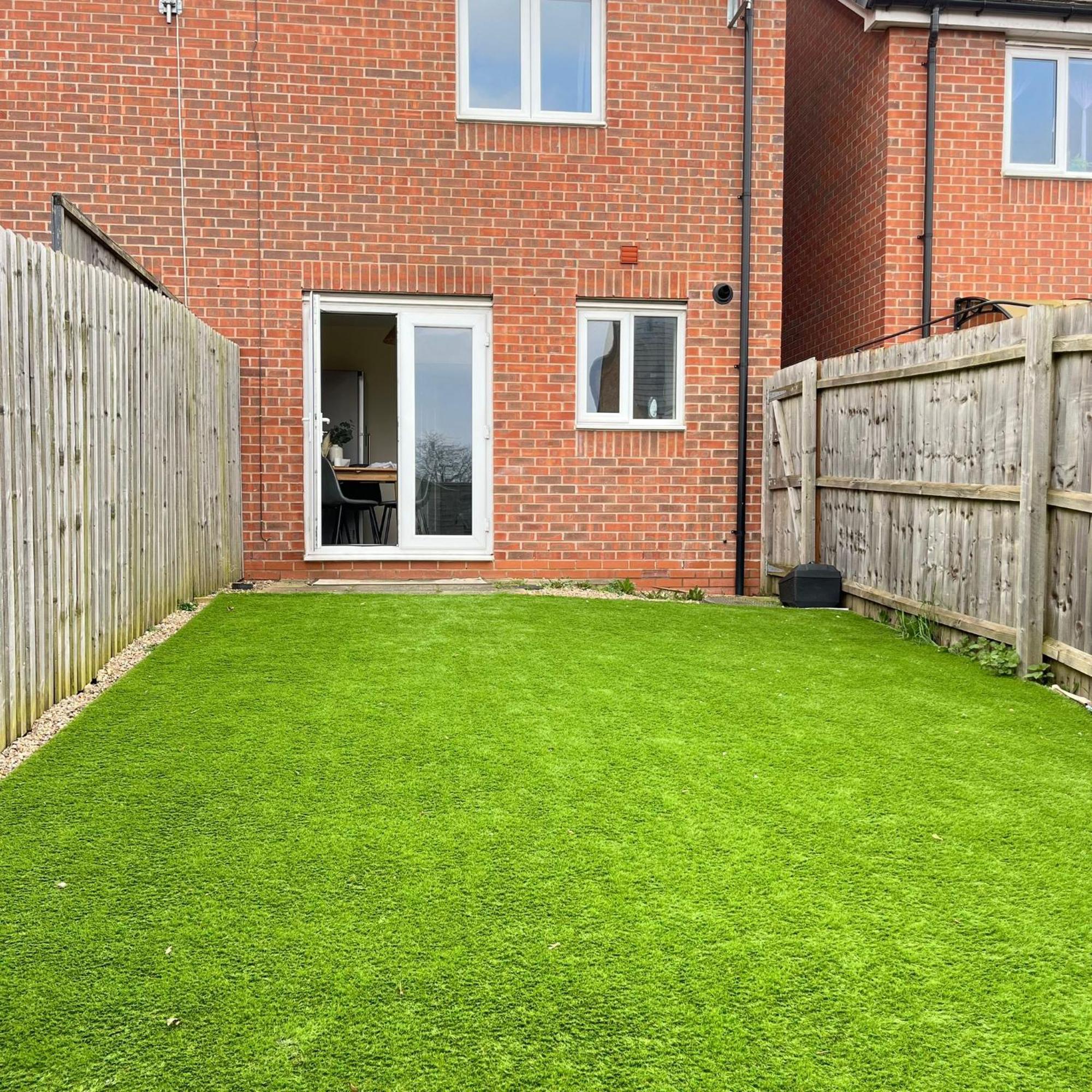 شقة Good For Company Let 2-Bed In Coventry 2X Parking المظهر الخارجي الصورة